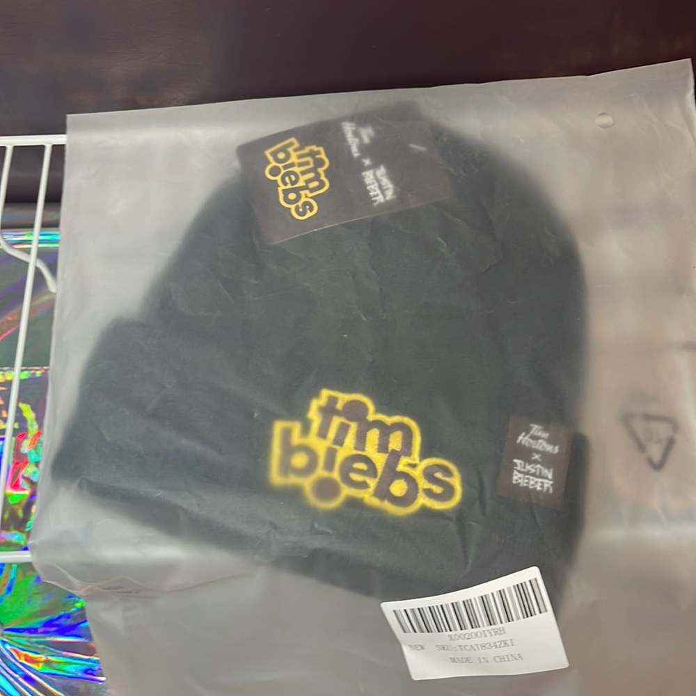 Tim Biebs Toque/Beanie Tim Hortons Collab
